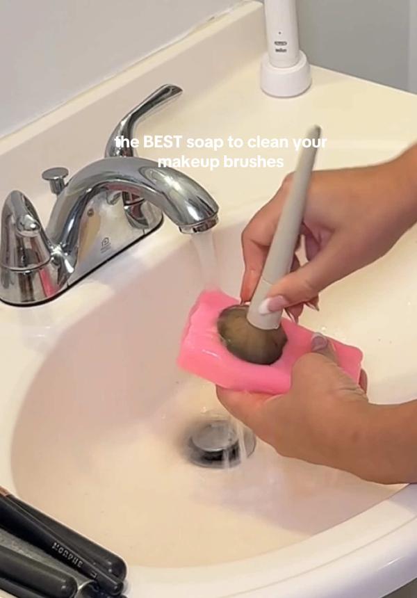 Post by aliasomolinos