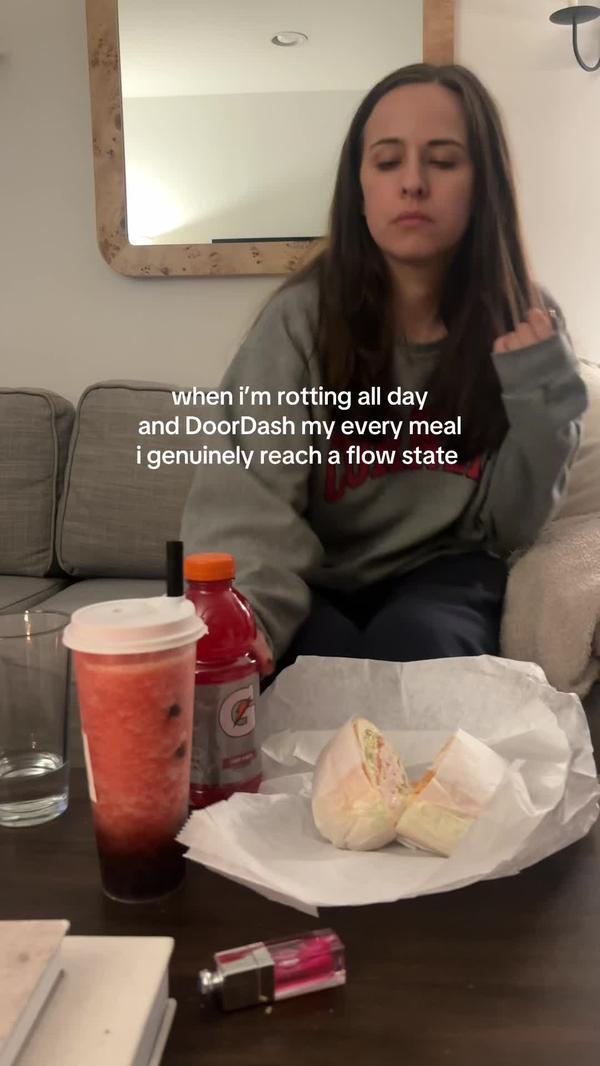 Post by chloepostsstuff