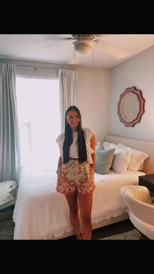 Post by hollandclaire__