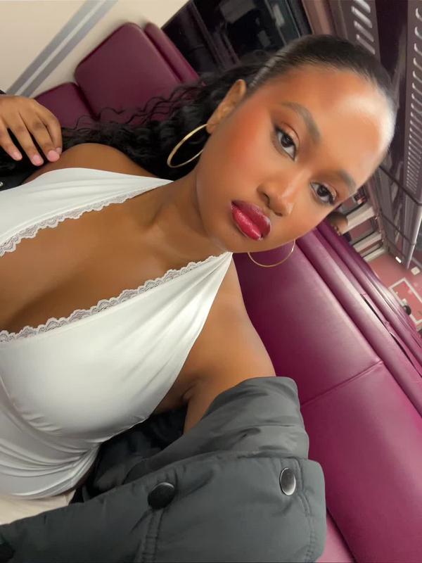 Post by giovannayasminn