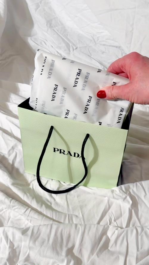 Post by pollytellsall