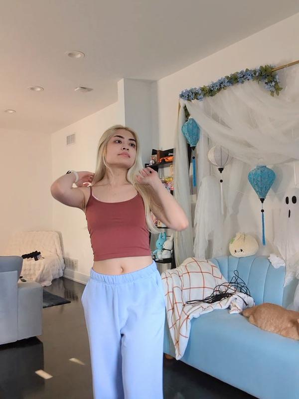 Post by snuggleswithvy