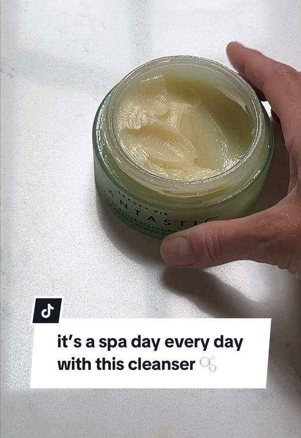 Post by holliedanbyhairandmakeup