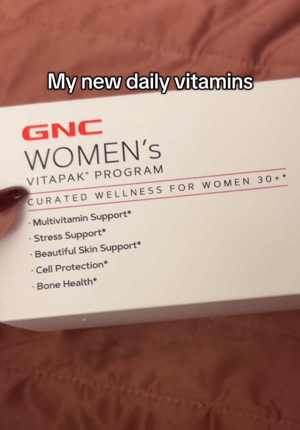 Post by hairandmakeupbyerika_